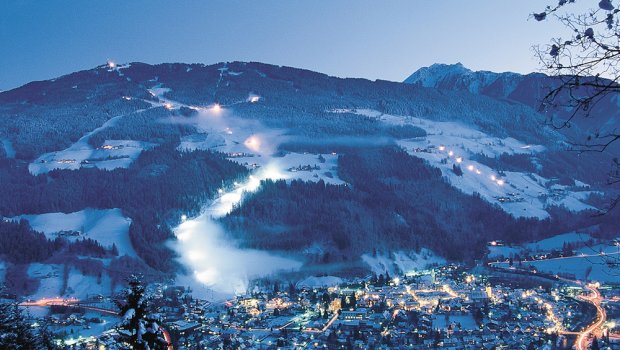 © Steiermark Tourismus/Reinhard Lamm, Pohled na Schladming s Planai Hlavní foto článku